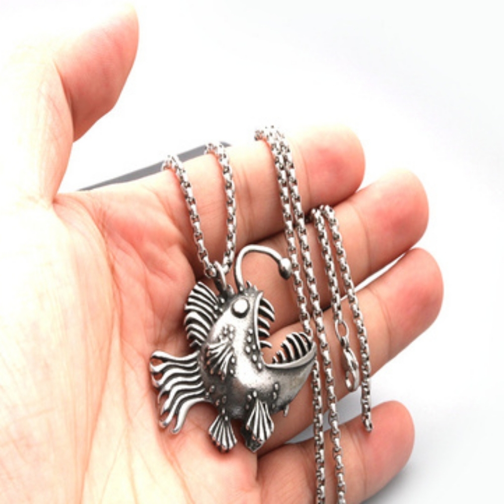 Punk Fish Necklace - Picture 3 of 3